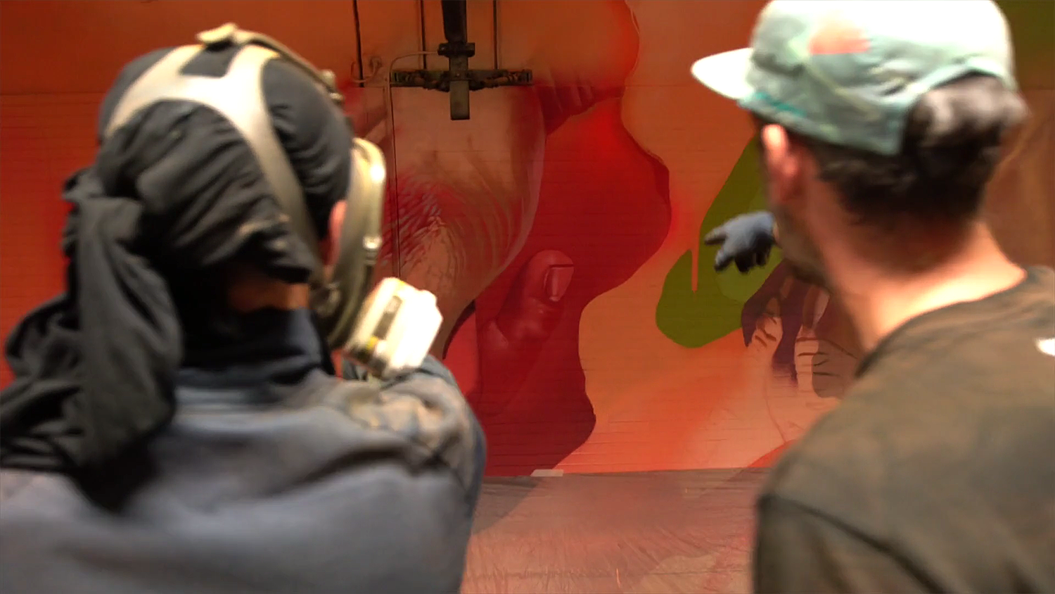 Case Maclaim and DOES paint on Frankfurt Metro